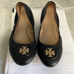 Tory burch black leather ballet shoe